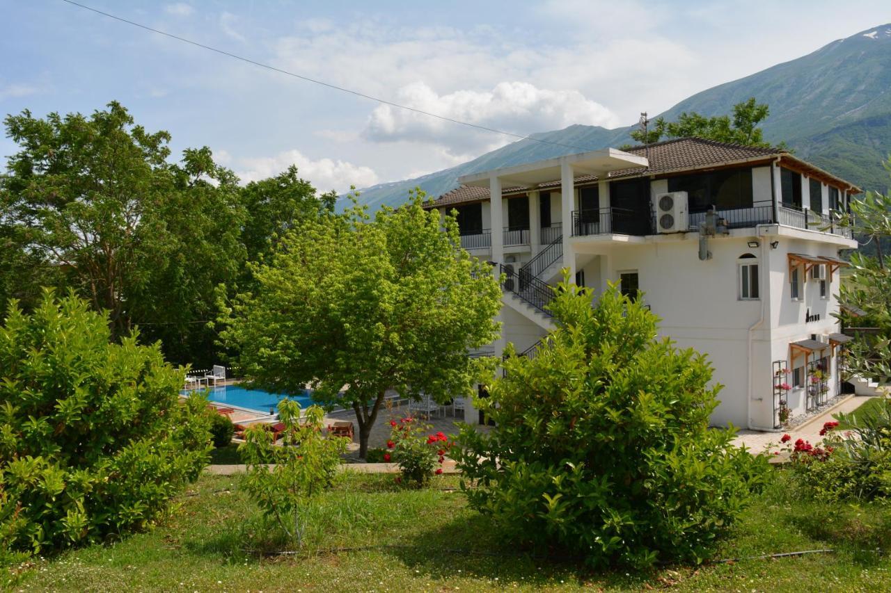 Hotel Aroma Permet Exterior photo
